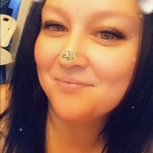 Meet your Posher, Tiffanie